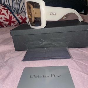 Dior so light 1 oversized shades